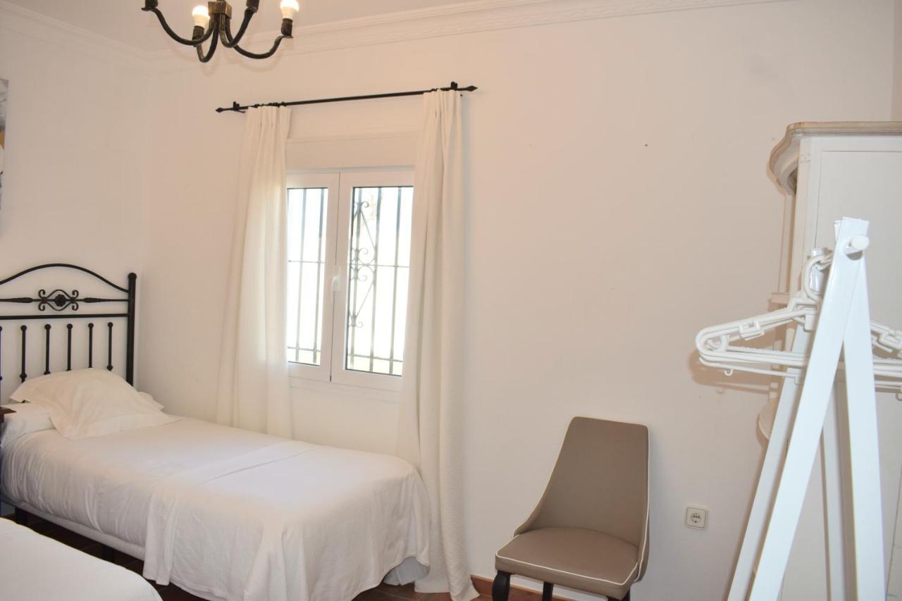 Villa María Elena, en Fuente del Gallo Conil De La Frontera Exterior foto